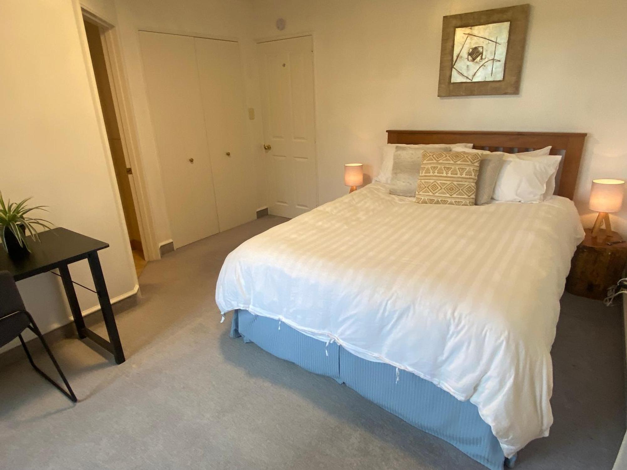 Woodbourne Fairhall Guest Lodge מראה חיצוני תמונה